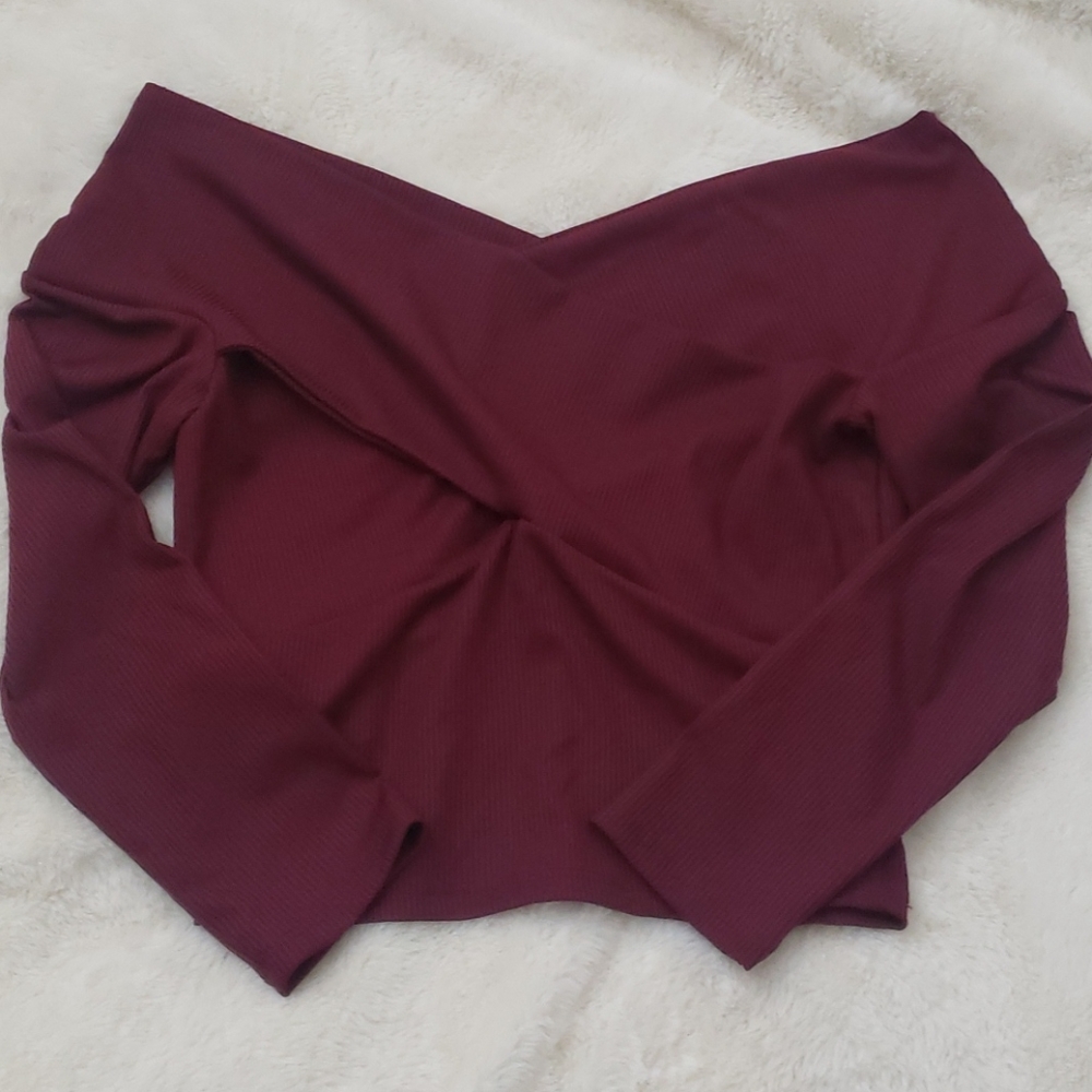 Off the shoulder crop top.